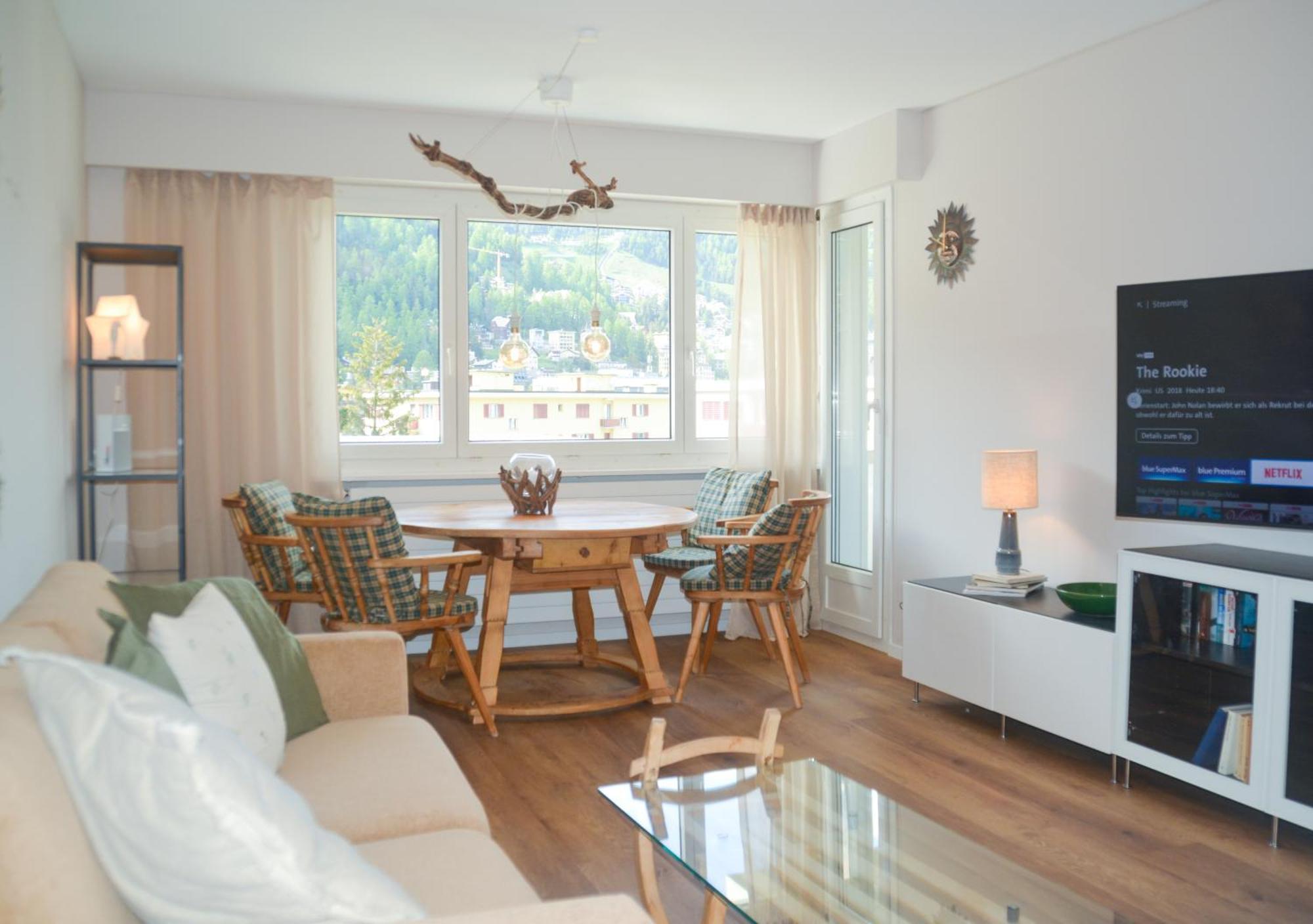 Swissme - Neu-Seeblick-Balkon-Parkplatz-Nahe Bergbahn Sankt Moritz Buitenkant foto