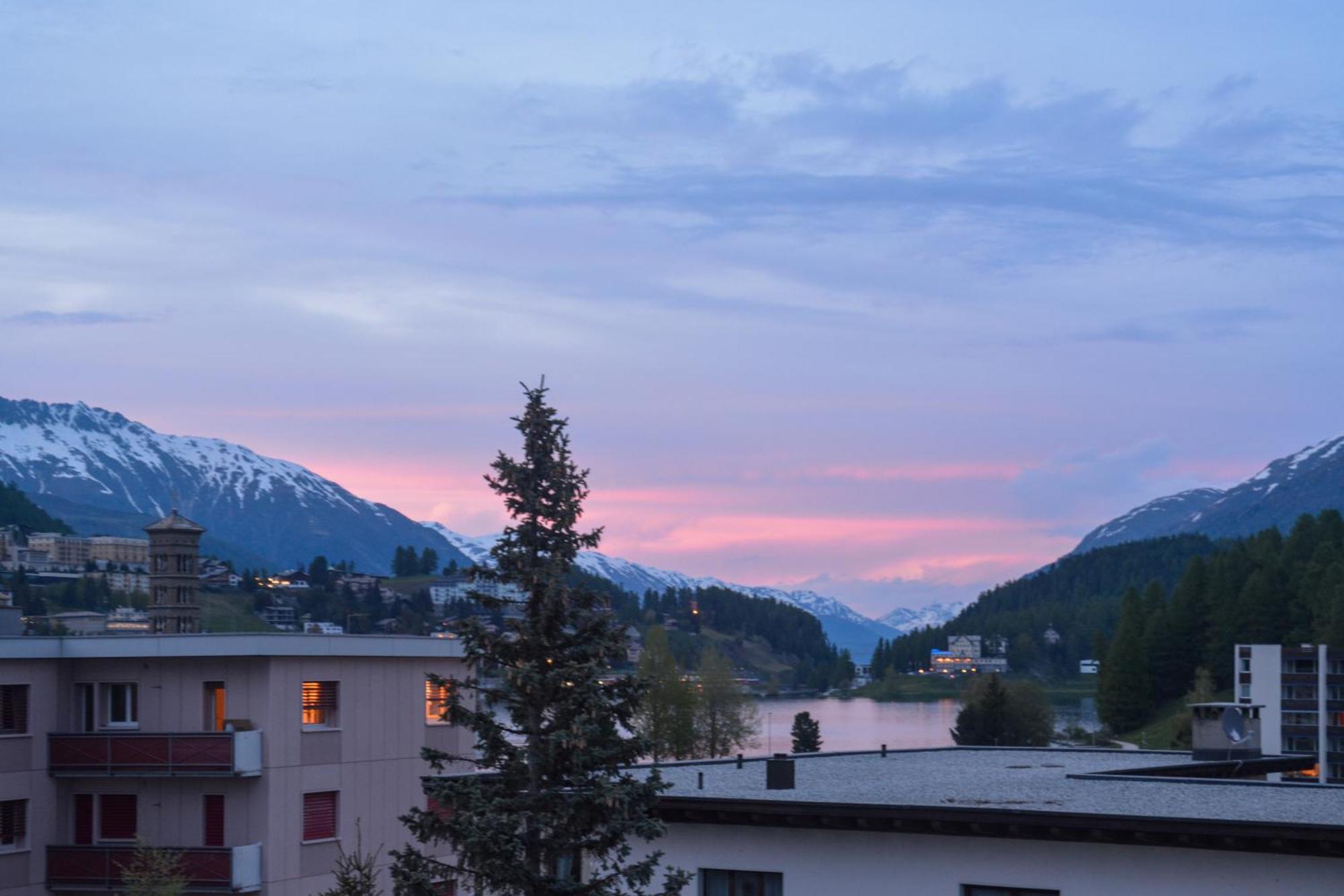 Swissme - Neu-Seeblick-Balkon-Parkplatz-Nahe Bergbahn Sankt Moritz Buitenkant foto